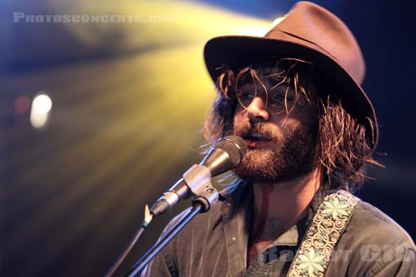 ANGUS STONE - 2012-10-10 - PARIS - Point Ephemere - 